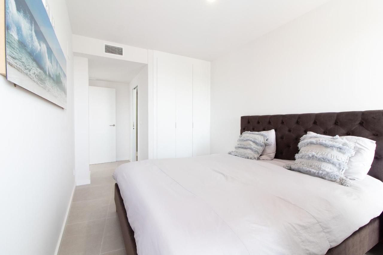 Global Properties, Apartamento De 2 Habitaciones Con Gran Terraza En Gran Canet Canet d'En Berenguer Exterior foto
