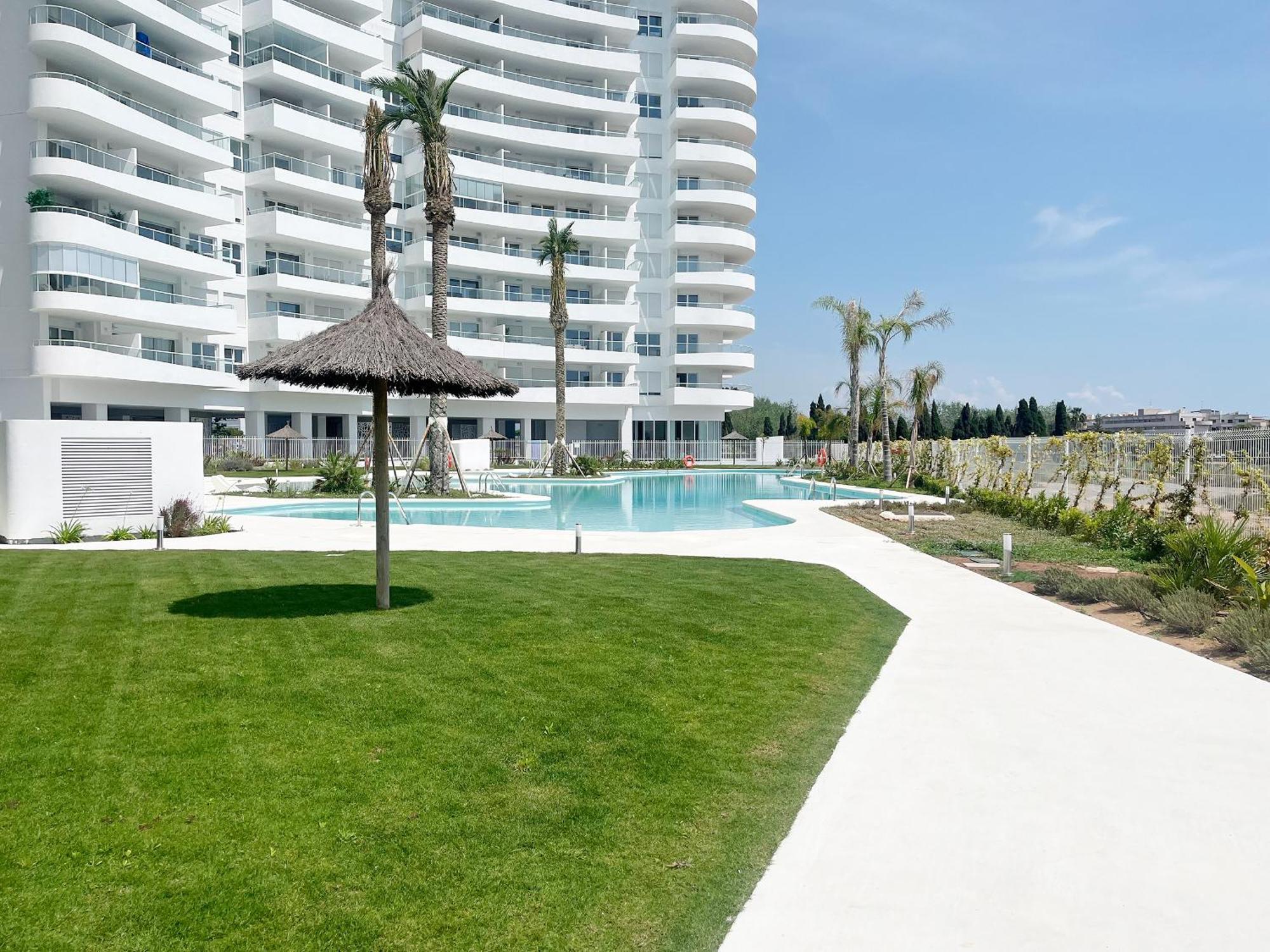 Global Properties, Apartamento De 2 Habitaciones Con Gran Terraza En Gran Canet Canet d'En Berenguer Exterior foto